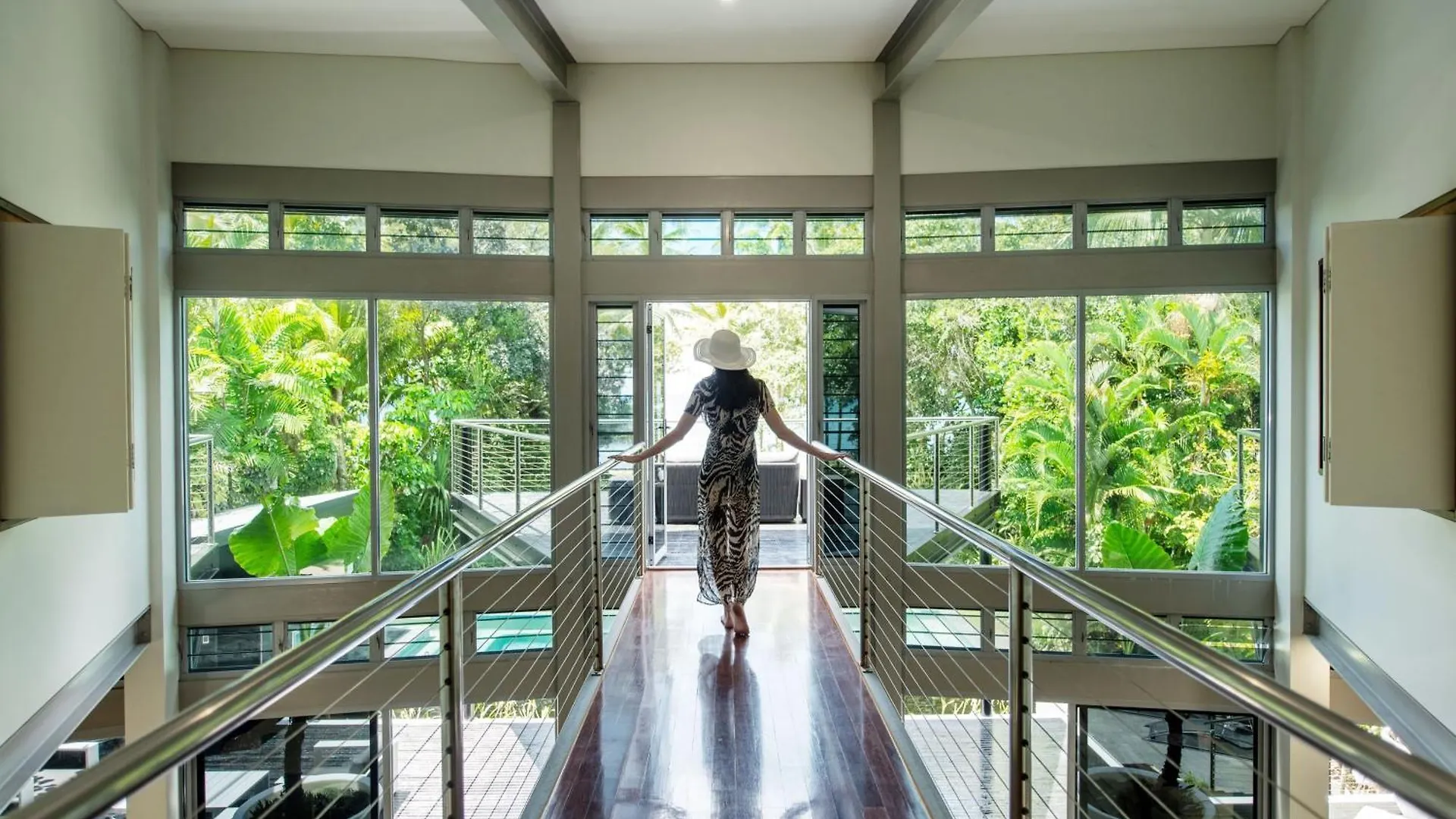 Diamond By The Sea Villa Newell Beach